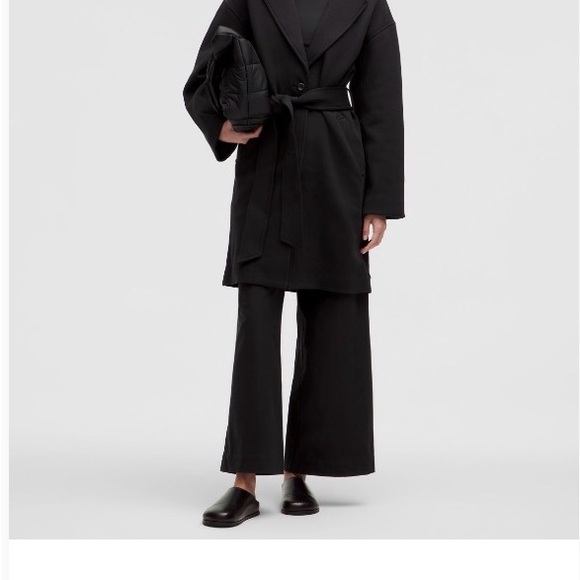 lululemon athletica Jackets & Blazers - Lululemon Athletica Black Belted Wrap Coat